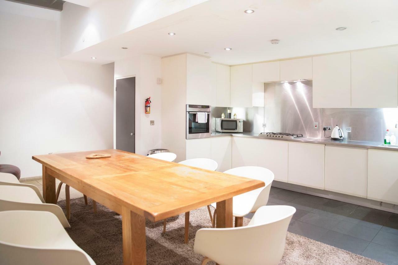 The Holborn Lights - Modern 3bdr With Rooftop Terrace & Garage Londra